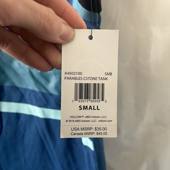 NWT - Volcom Tank Top - Picture 4 of 7